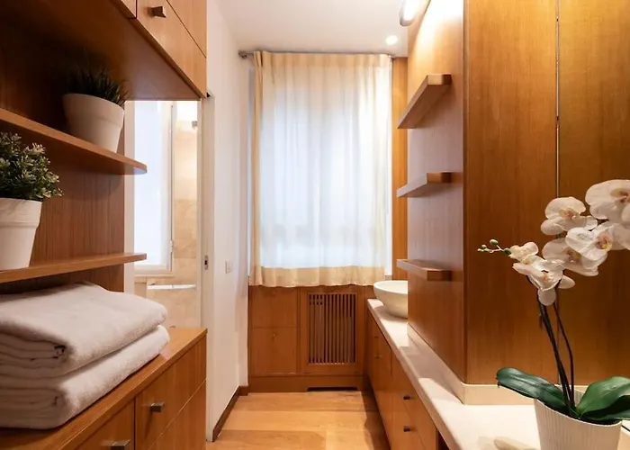 2 - Exclusive 2bedroom & 2bathroom Rom