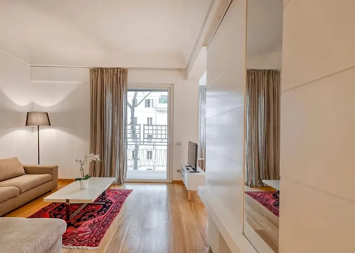 2 - Exclusive 2bedroom & 2bathroom